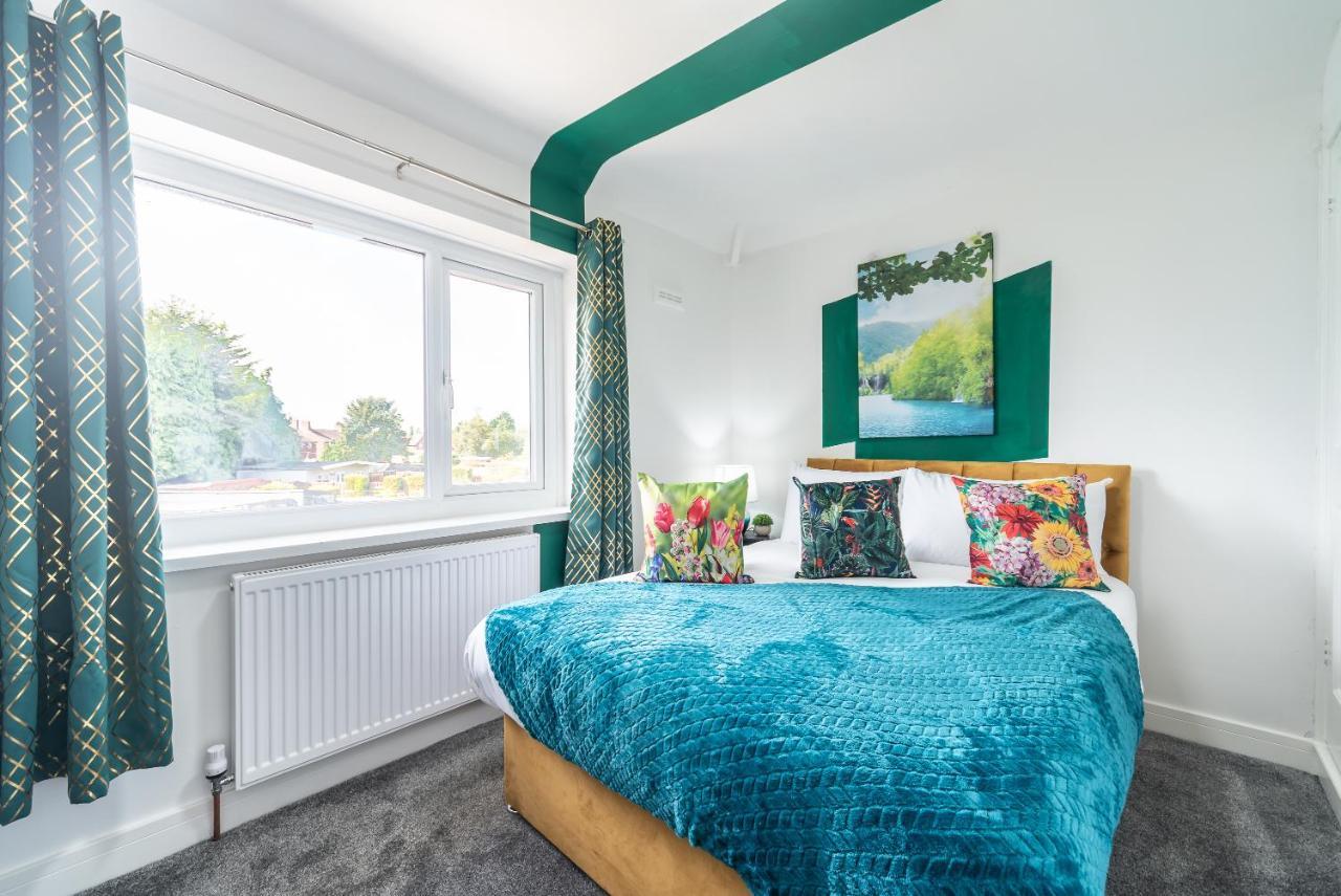 Aseda 4 Bedroom Private Parking, Game Zone -Pool Table, Garden Home Kingston upon Hull Dış mekan fotoğraf